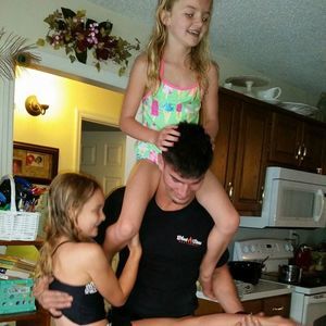 Meet your Posher, Chris